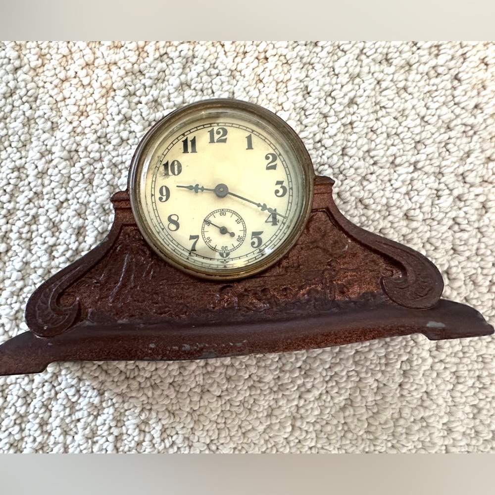 Vintage Brown Mini Mantel Clock Bank